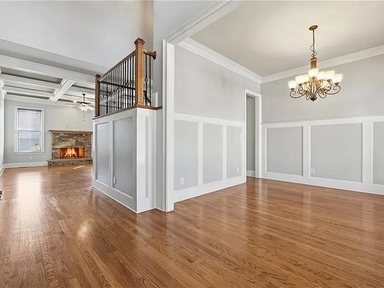 6437 Blue Water Dr — Photo 10
