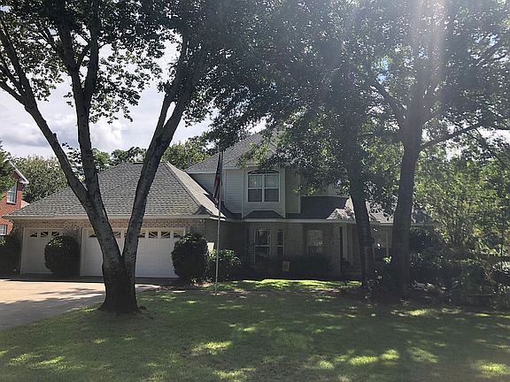 3rd image of 4475 Woodbridge Rd