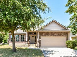 8711 Laurel Canyon Dr, Universal City, TX 78148