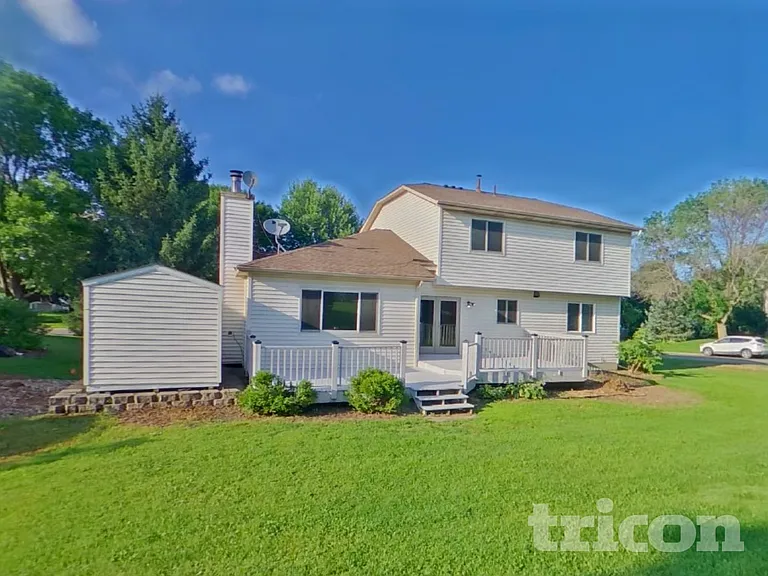 8903 Sequoia Rd — Photo 17
