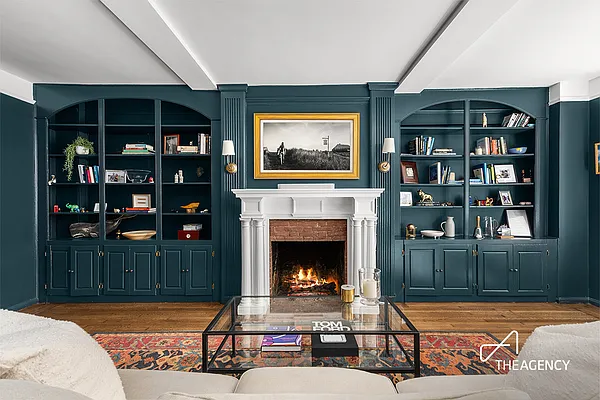 Rented by The Agency | media 14