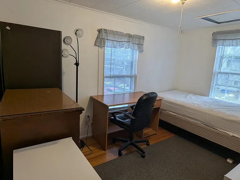 37 Seminary Ave #2 — Photo 12