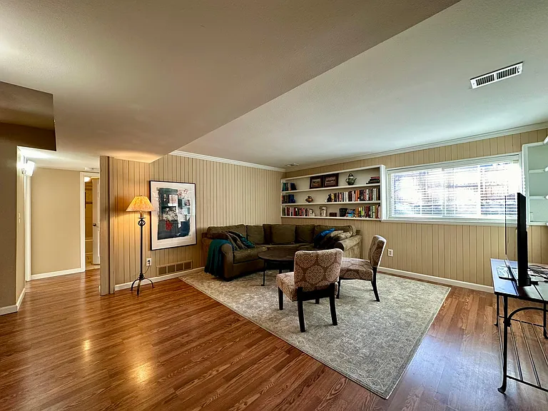 6079 S Kenton Way — Photo 12