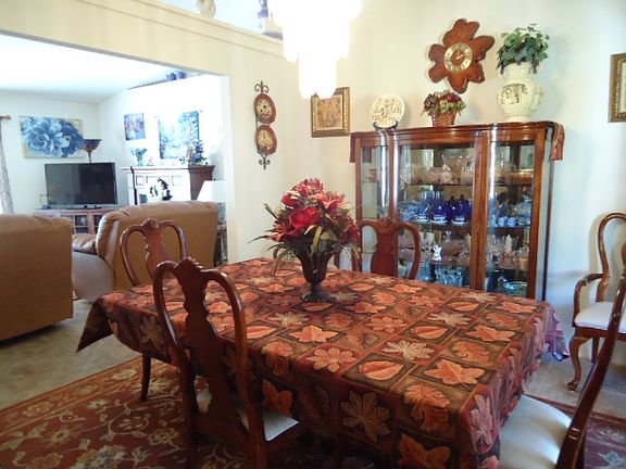 Nice size dining room
