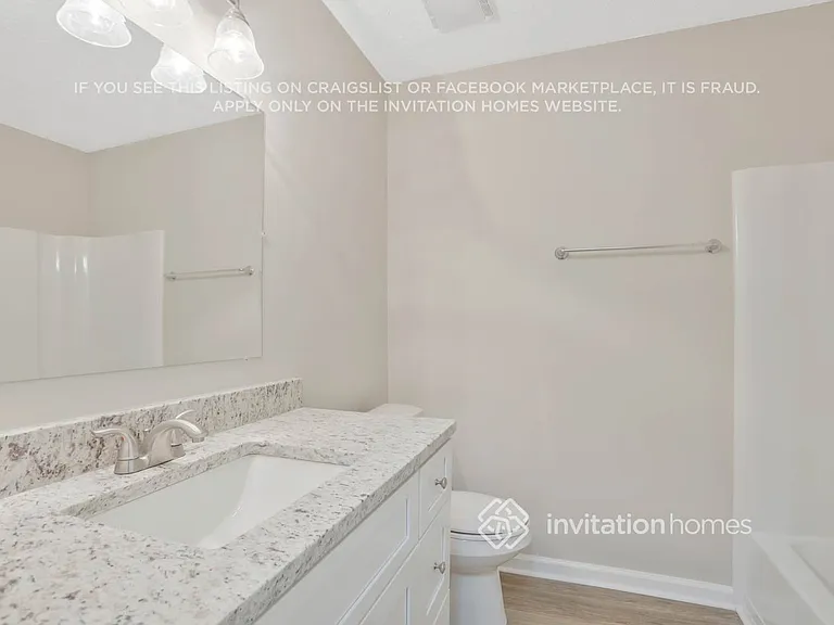 4036 Macedin Ct — Photo 17