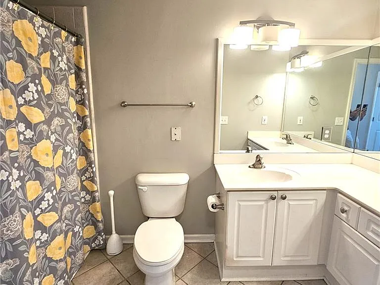 3334 Peachtree Rd NE #1714 — Photo 26