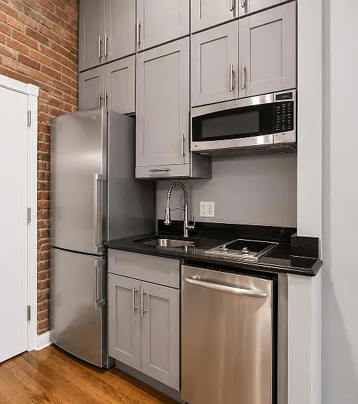 234 W 14th St #4CP — Photo 11