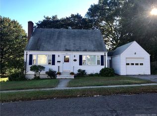 293 Allyndale Dr, Stratford, CT 06614