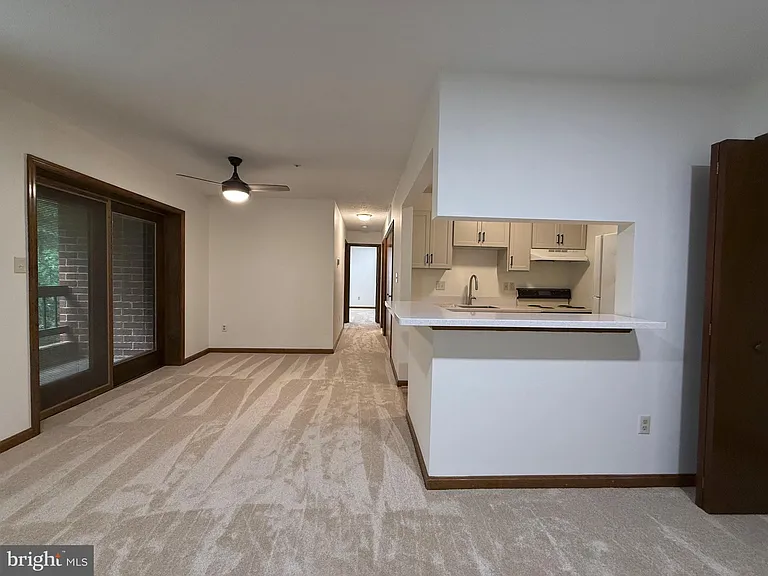 44790 Locust Ridge Ct #9B — Photo 5