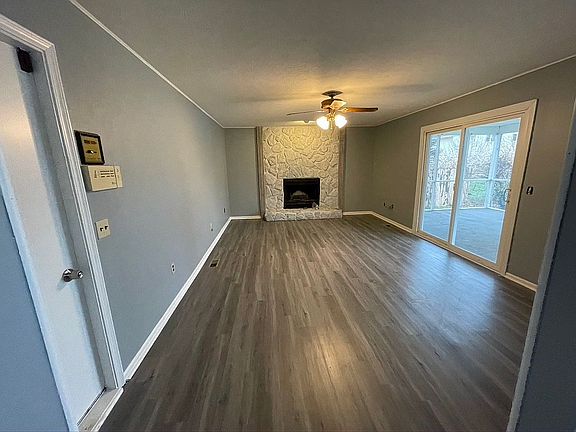 3rd image of 6408 Baldwin Blvd
