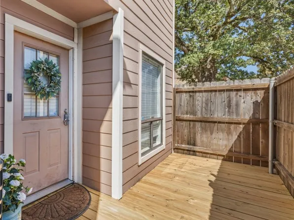 2807 Wildflower Dr APT 12, Bryan, TX 77802