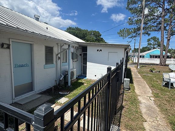 4th image of 12-1 Parker Ave
