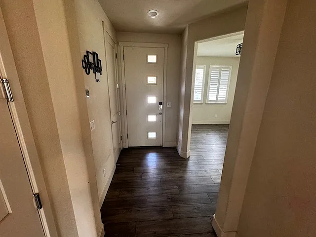 4483 Tahiti Ct — Photo 15