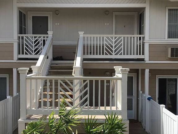 2nd image of 95-1005 Kaapeha St APT 20