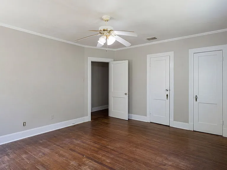 2811 Samford Ave — Photo 14