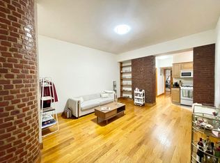 294 W 92nd St, New York, NY 10025