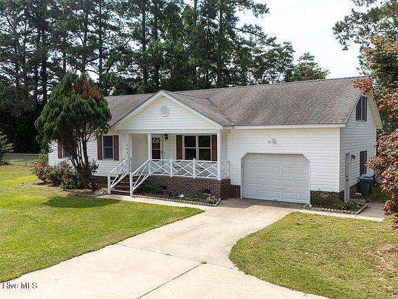 2nd image of 368 Country Club Road