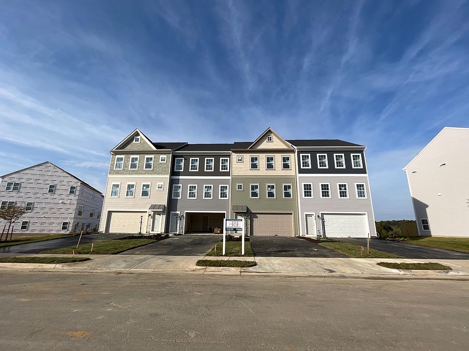 1st image of 516 Parkland Dr