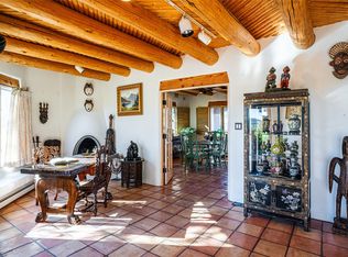 1369 Camino Sin Salida, Santa Fe, NM 87501