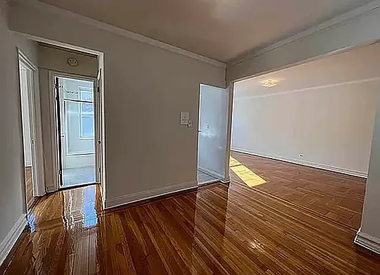 Rented by Contact Realty | media 4