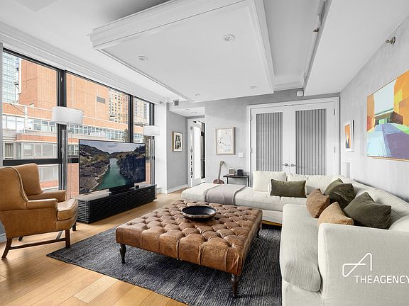 3rd image of 540 W 28th St