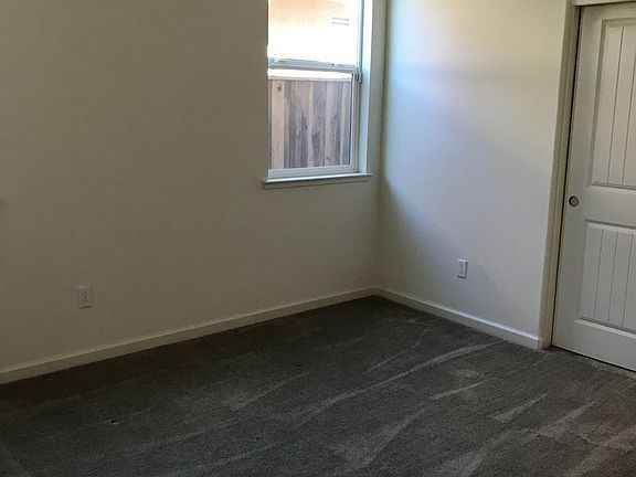 5th image of 1243 Steinbeck Dr