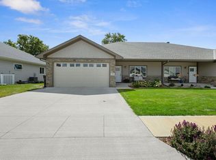 725 3rd St, Columbus, NE 68601