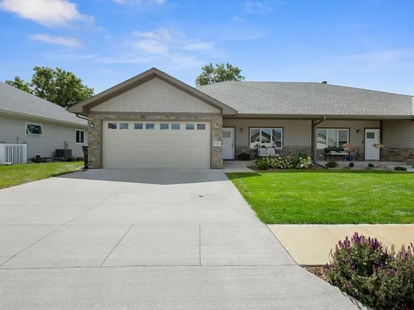 725 3rd St, Columbus, NE 68601