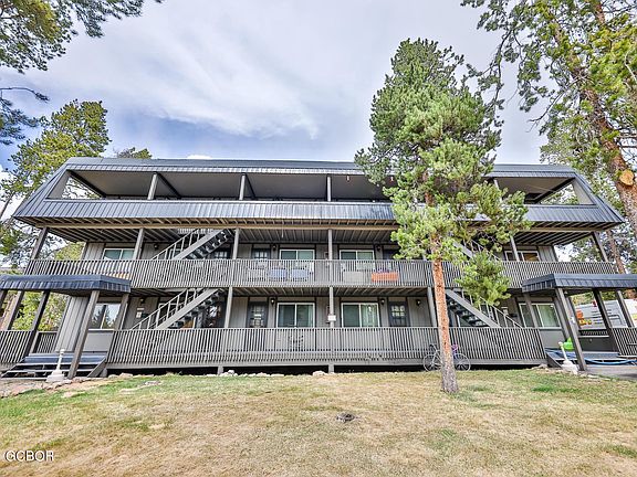 3rd image of 471 Hi Country Dr Building 6