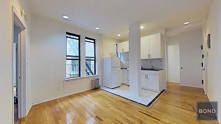 Rented by Bond New York | media 12