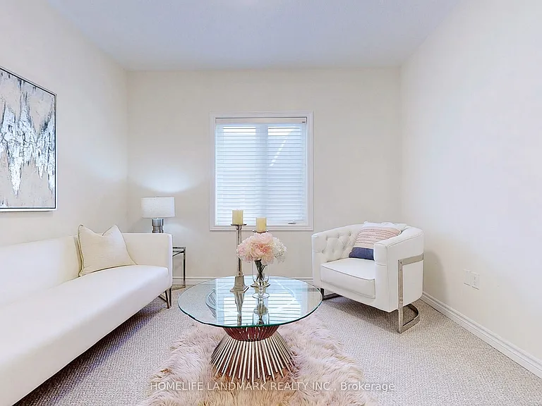 75 Mitchell Pl — Photo 27