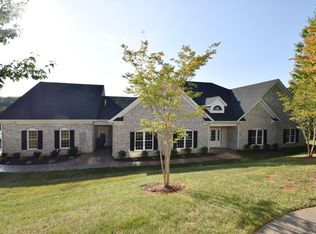 1177 Fleming Way, Lynchburg, VA 24503