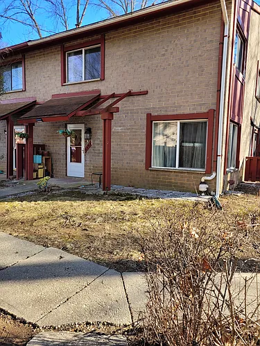 9555 Standon Pl Photo 1