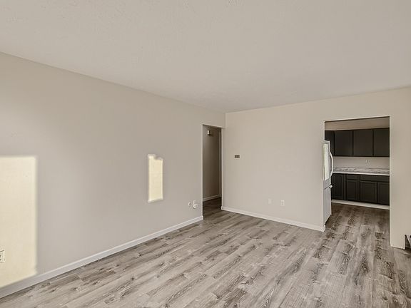5th image of 1638 Willodene Dr