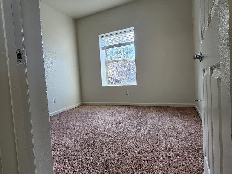 938 Cooper Ave #1 — Photo 16