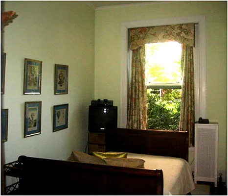 Rented by Brown Harris Stevens | media 5