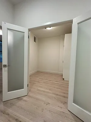 Rented by Peter R. Hungerford, LREB | media 29