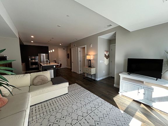 5th image of 4200 W 17th Ave Unit 231