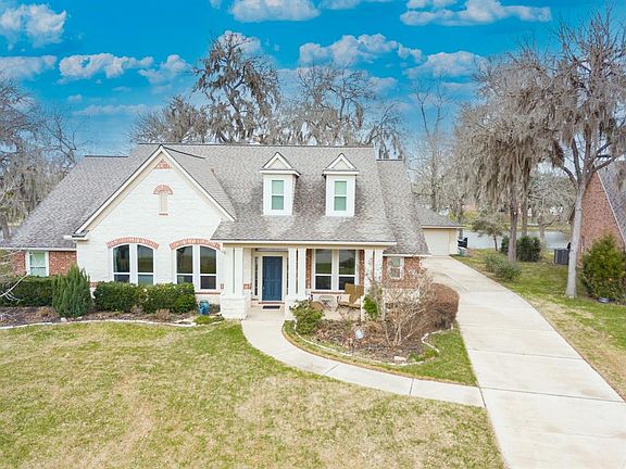 2nd image of 5018 Oxbow Cir E