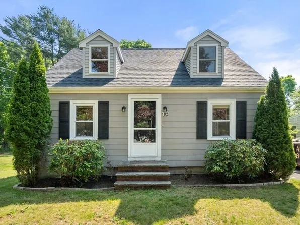 102 Turnpike St, West Bridgewater, MA 02379