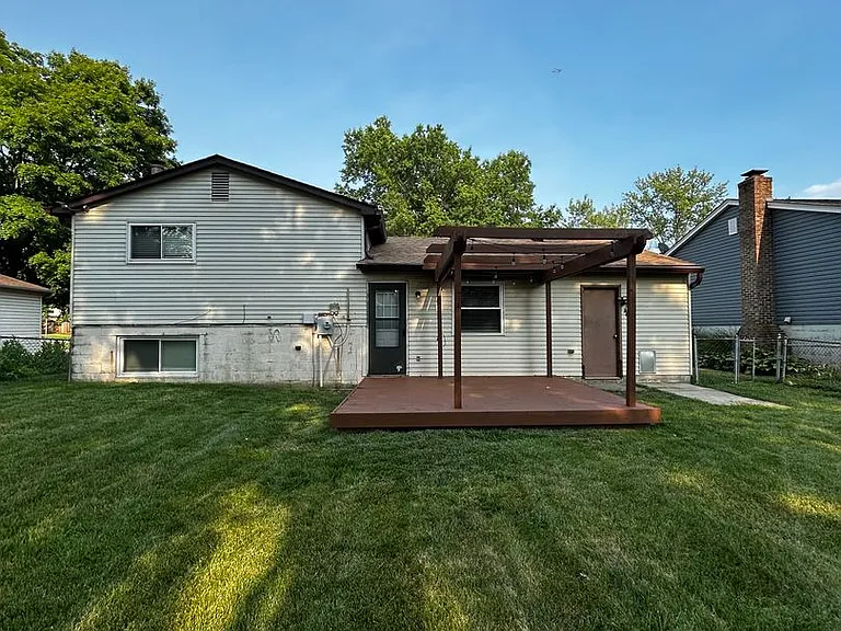 3559 Halpern St — Photo 16