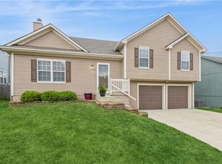 21103 W 124th St, Olathe, KS 66061