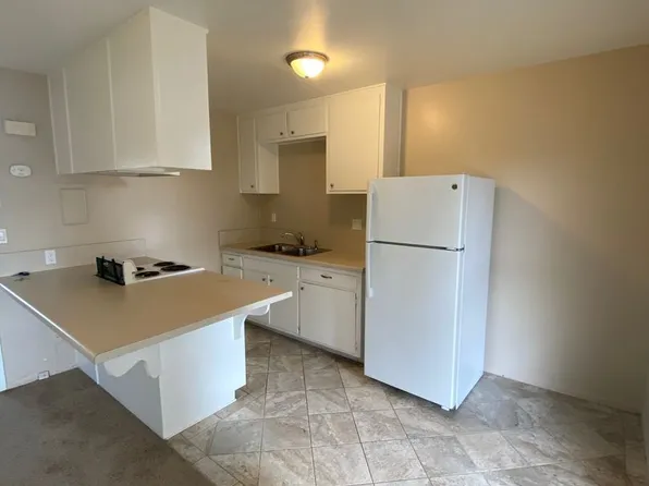 245 S Pacific Ave, Ventura, CA 93001