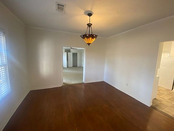 3rd image of 109 River Park Dr #109