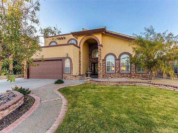 2nd image of 2053 Sun Country Dr