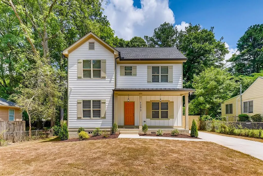 Almont Dr SW, Atlanta — Photo 1