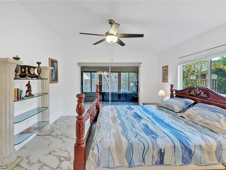 6511 Royal Woods Dr — Photo 24