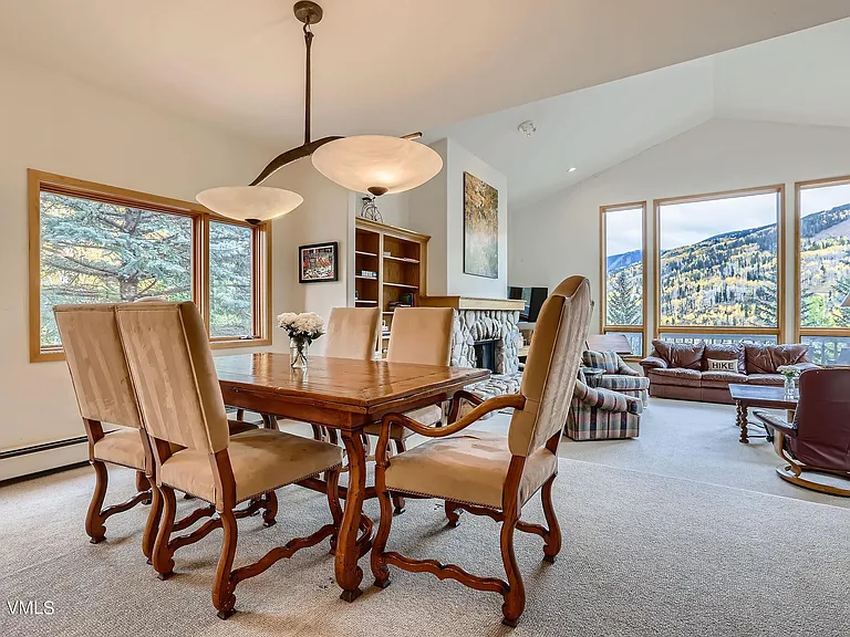 1159 Sandstone Dr — Photo 6