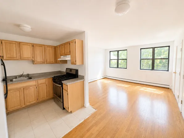 302 Hart Street image 1 of 14