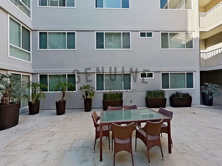 310 Fernando St #105 — Photo 28